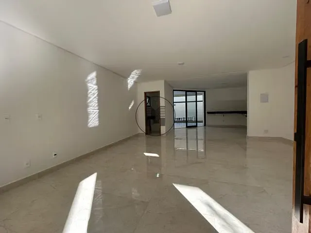 Casa 3 quartos e 3 banheiros, à venda, no bairro Morada dos Nobres em Taubaté