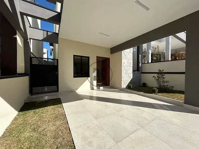 Casa 3 quartos e 3 banheiros, à venda, no bairro Morada dos Nobres em Taubaté