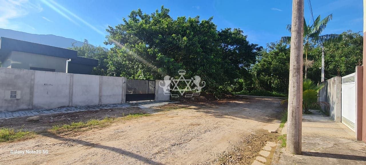 Casa à venda com 2 quartos, 52m² - Foto 2