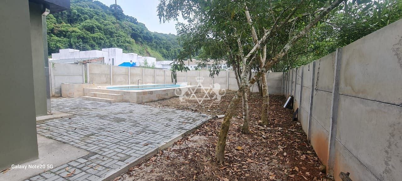 Casa à venda com 2 quartos, 52m² - Foto 20