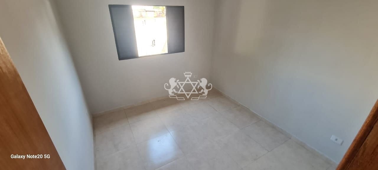 Casa à venda com 2 quartos, 52m² - Foto 11