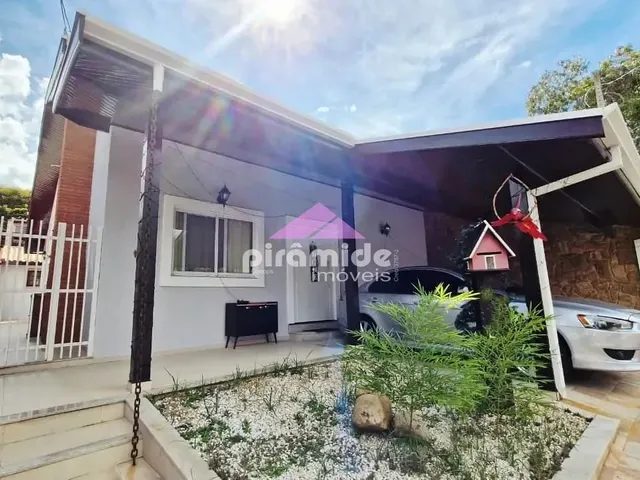 Casa com 250m² 3 quartos e 2 banheiros, à venda, no bairro Urbanova em São José Dos Campos