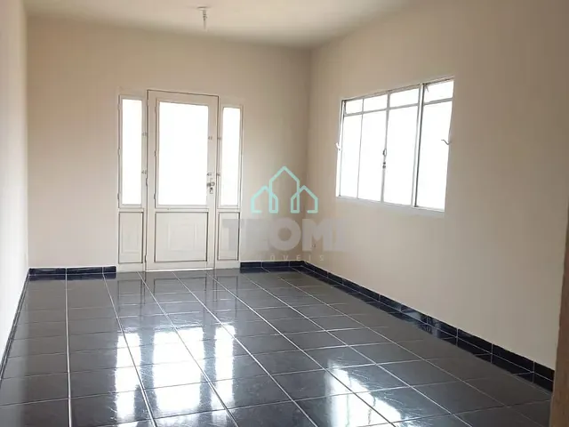 Casa 4 quartos e 1 banheiro, à venda, no bairro Jardim Gurilândia em Taubaté