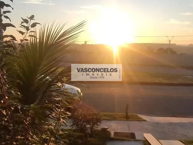 Casa com 140m² 2 quartos e 2 banheiros, à venda, no bairro Jardim das Flores em São José dos Campos