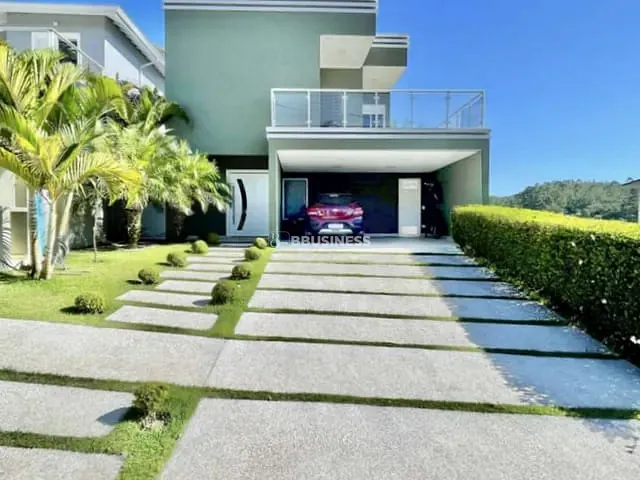 Casa com 440m² 3 quartos e 3 banheiros, à venda, no bairro Jardim Colibri em Cotia