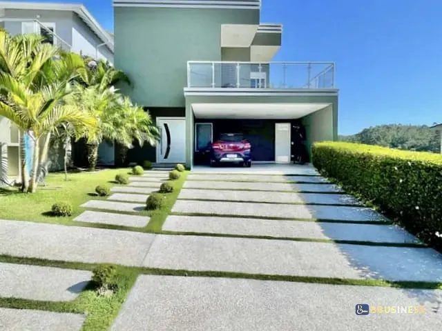 Casa com 440m² 3 quartos e 3 banheiros, à venda, no bairro Jardim Colibri em Cotia