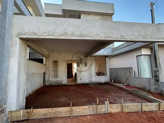 Casa 3 quartos e 3 banheiros, à venda, no bairro Morada dos Nobres em Taubaté