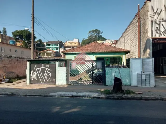 Casa com 300m² 3 quartos e 2 banheiros, à venda, no bairro Jardim Zaira em Mauá