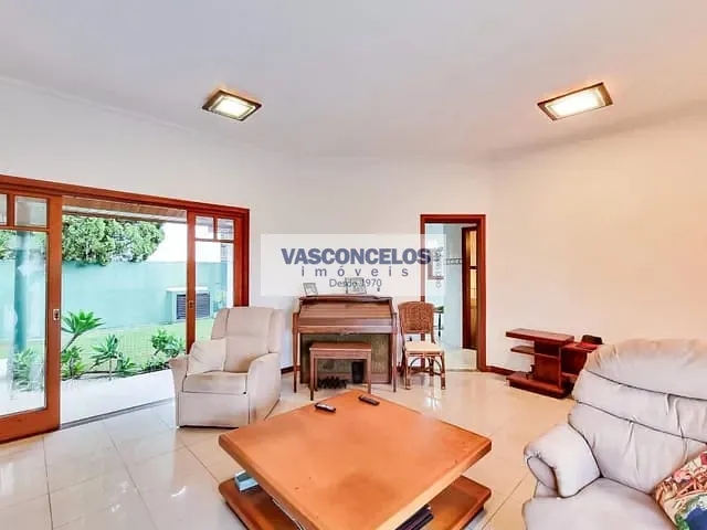 Casa com 424m² 4 quartos e 4 banheiros, à venda, no bairro Urbanova I em São José dos Campos