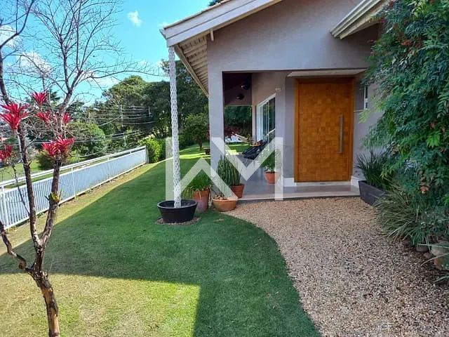 Casa com 700m² 3 quartos e 4 banheiros, à venda, no bairro Jardim Paraíso da Usina em Atibaia