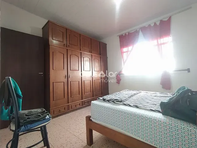 Casa com 360m² 4 quartos e 2 banheiros, à venda, no bairro Floramar em Belo Horizonte
