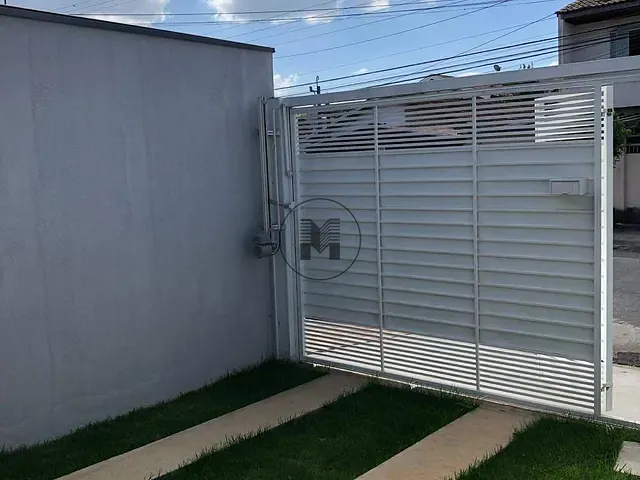 Casa 3 quartos e 2 banheiros, à venda, no bairro Parque São Luís em Taubaté