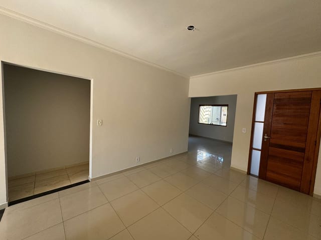 Casa com 225m² 3 quartos e 3 banheiros, à venda, no bairro Parque das Nações em Pindamonhangaba