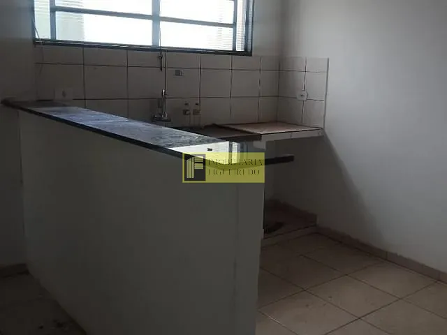 Casa com 60m² 2 quartos e 1 banheiro, para alugar, no bairro Vila Esplanada em São José do Rio Preto