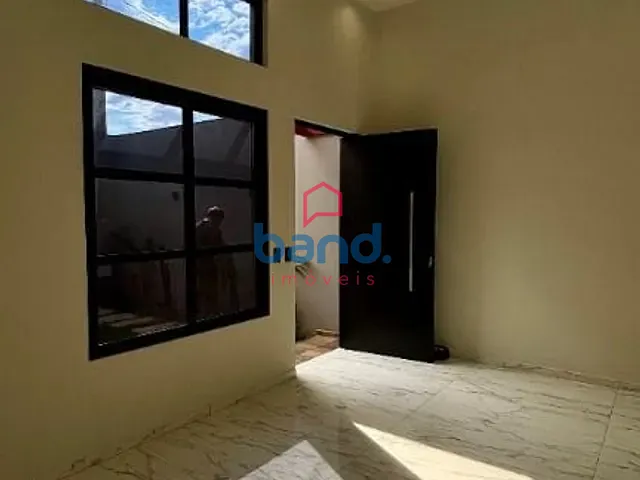 Casa com 175m² 3 quartos e 2 banheiros, à venda, no bairro Loteamento Residencial Terras do Porto em Porto Feliz