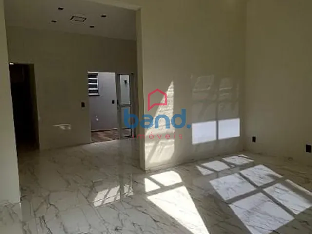Casa com 175m² 3 quartos e 2 banheiros, à venda, no bairro Loteamento Residencial Terras do Porto em Porto Feliz