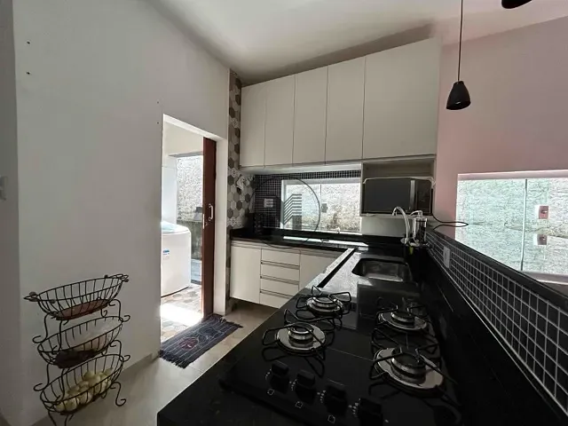 Casa 2 quartos e 2 banheiros, à venda, no bairro Loteamento Residencial Terras de Benvirá em Tremembé