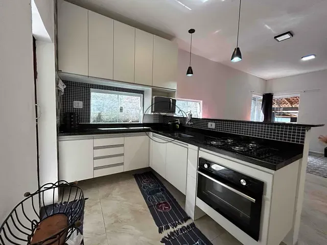 Casa 2 quartos e 2 banheiros, à venda, no bairro Loteamento Residencial Terras de Benvirá em Tremembé