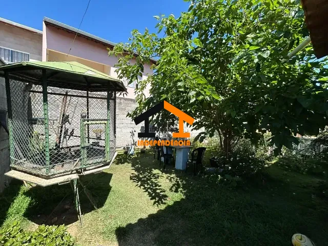 Casa com 250m² 3 quartos e 2 banheiros, à venda, no bairro Loteamento Itatiba Park em Itatiba