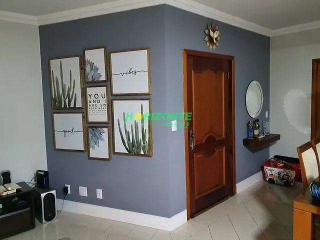 Casa com 375m² 3 quartos e 4 banheiros, à venda, no bairro Urbanova em São José dos Campos