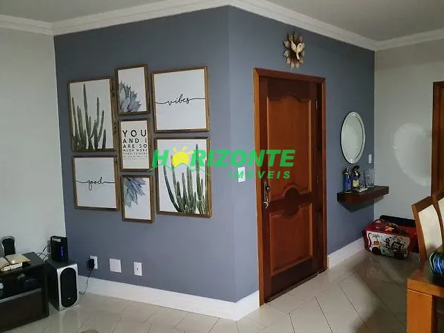 Casa 3 quartos e 4 banheiros, à venda, no bairro Urbanova em São José dos Campos