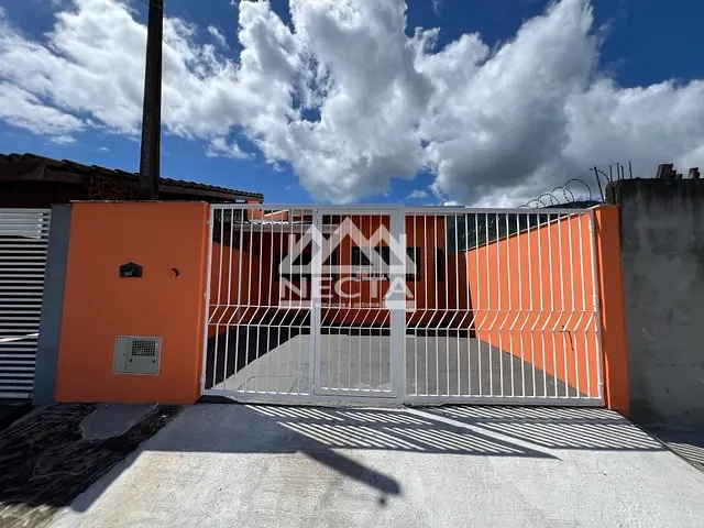 Casa com 150m² 2 quartos e 2 banheiros, à venda, no bairro Jaraguá em São Sebastião