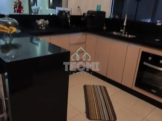 Casa 3 quartos e 1 banheiro, à venda, no bairro Parque Aeroporto em Taubaté