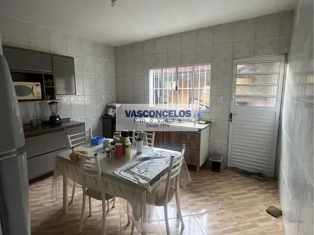 Casa com 150m² 3 quartos e 2 banheiros, à venda, no bairro Campos de São José em São José dos Campos