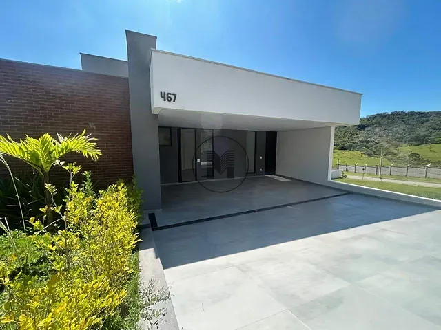 Casa 3 quartos e 4 banheiros, para alugar, no bairro Loteamento Residencial Fazenda Casa Grande em Taubaté