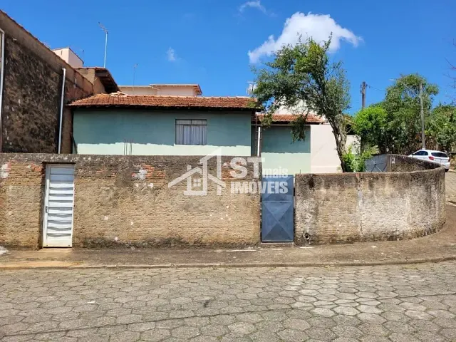 Casa com 216m² 3 quartos e 2 banheiros, à venda, no bairro Vila Caracol em Andradas