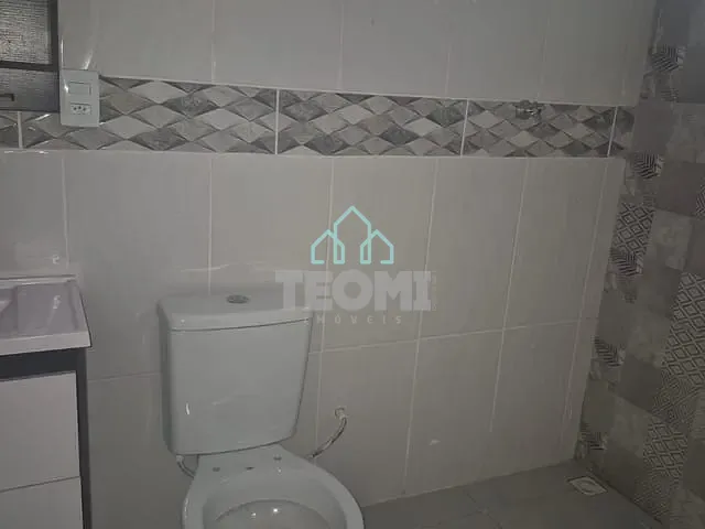 Casa 2 quartos e 2 banheiros, à venda, no bairro Piracangaguá em Taubaté