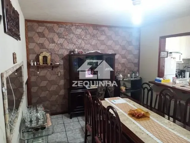 Casa com 125m² 3 quartos e 2 banheiros, à venda, no bairro Jardim Elvira em Osasco