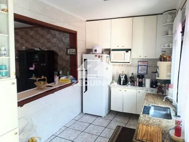 Casa com 125m² 3 quartos e 2 banheiros, à venda, no bairro Jardim Elvira em Osasco