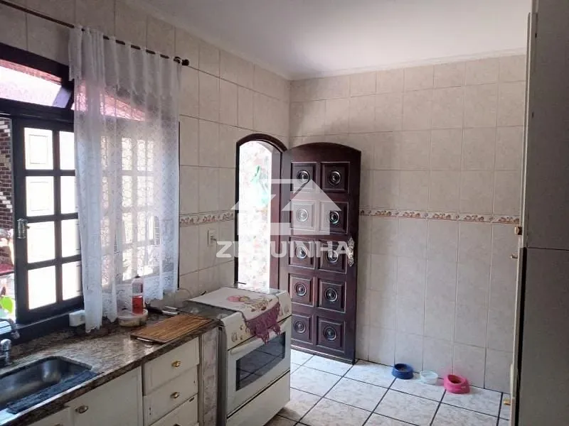Casa, 3 quartos, 201 m² - Foto 6