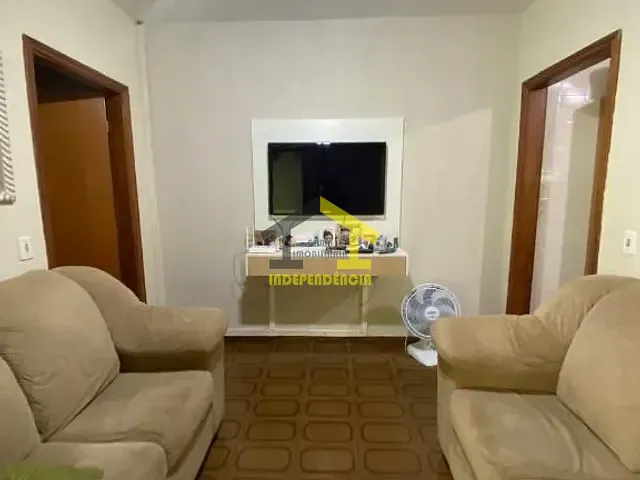 Casa com 135m² 3 quartos e 2 banheiros, à venda, no bairro Parque São Francisco em Itatiba