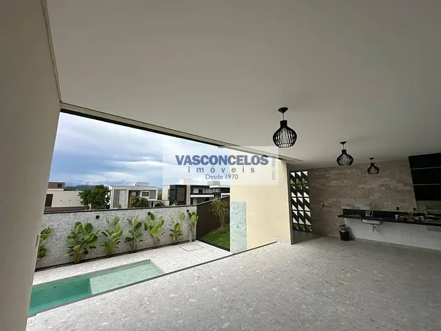 Casa com 600m² 4 quartos e 6 banheiros, à venda, no bairro Condomínio Residencial Colinas do Paratehy em São José dos Campos