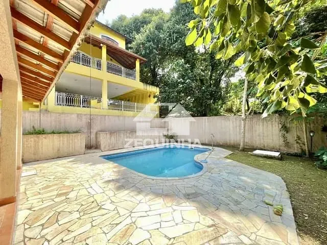Casa com 503m² 4 quartos e 5 banheiros, à venda, no bairro Nova Higienopolis em Jandira