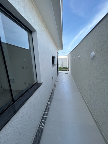 Casa com 210m² 4 quartos e 5 banheiros, à venda, no bairro Cidade Jardim em Campos dos Goytacazes