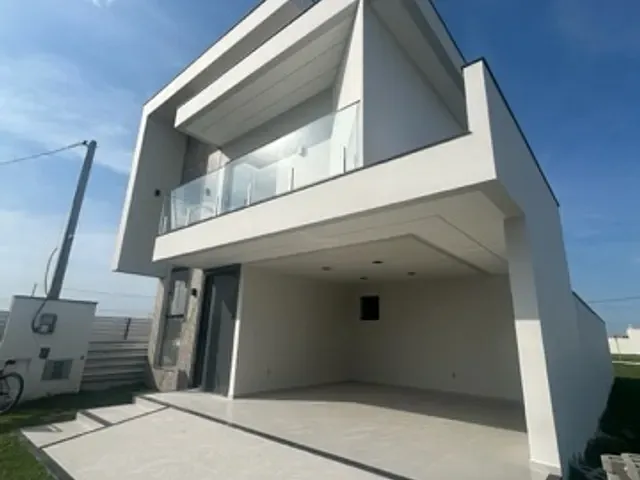 Casa com 210m² 4 quartos e 5 banheiros, à venda, no bairro Cidade Jardim em Campos dos Goytacazes