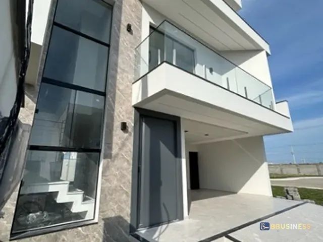 Casa com 210m² 4 quartos e 5 banheiros, à venda, no bairro Cidade Jardim em Campos dos Goytacazes