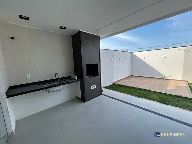 Casa com 210m² 4 quartos e 5 banheiros, à venda, no bairro Cidade Jardim em Campos dos Goytacazes