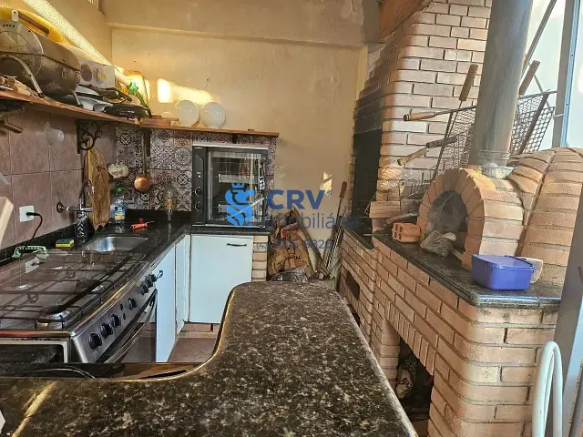 Casa com 500m² 5 quartos e 6 banheiros, à venda, no bairro Mediterrâneo em Londrina