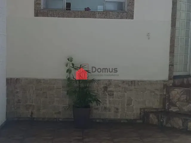 Casa com 125m² 2 quartos e 1 banheiro, à venda, no bairro Residencial Mombaça I em Pindamonhangaba
