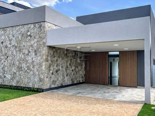 Casa com 370m² 3 quartos e 5 banheiros, à venda, no bairro Vivendas do Arvoredo em Londrina