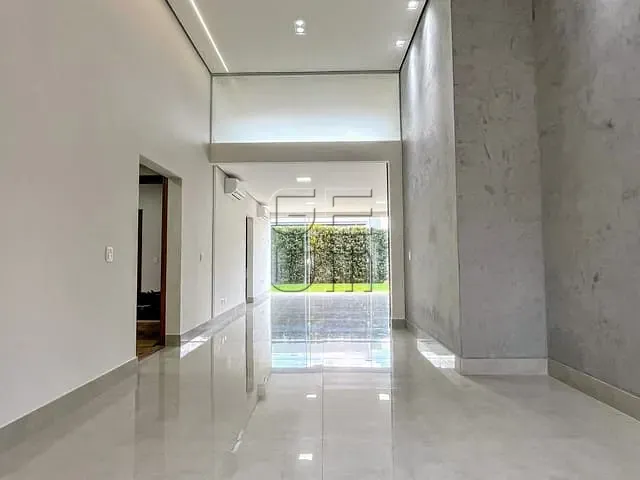 Casa com 370m² 3 quartos e 5 banheiros, à venda, no bairro Vivendas do Arvoredo em Londrina