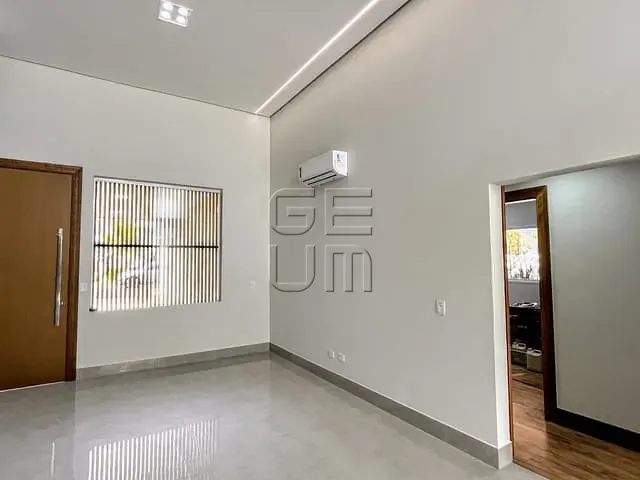 Casa com 370m² 3 quartos e 5 banheiros, à venda, no bairro Vivendas do Arvoredo em Londrina