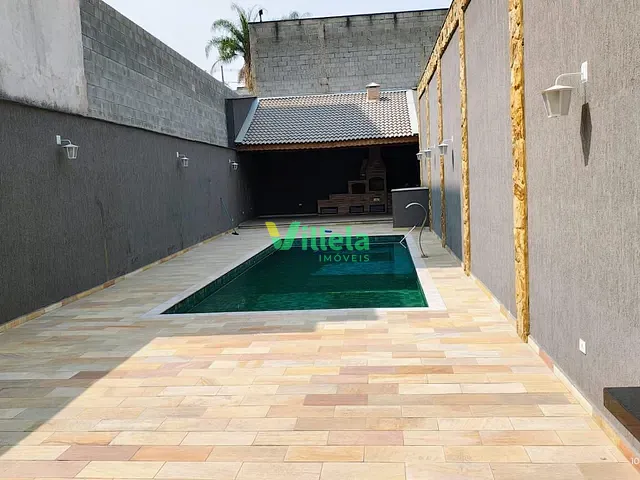 Casa 3 quartos e 3 banheiros, à venda, no bairro Vila Virgínia em Itaquaquecetuba