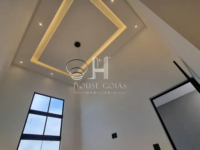 Casa com 180m² 3 quartos e 2 banheiros, à venda, no bairro Residencial Dom Rafael em Goiânia