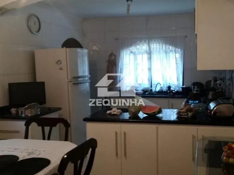 Casa, 3 quartos, 256 m² - Foto 6