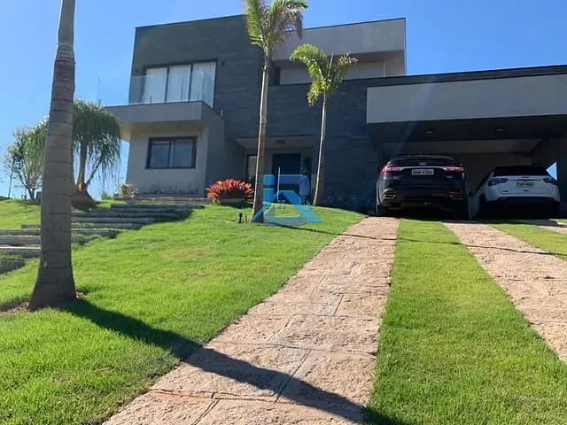 Casa com 1000m² 4 quartos e 2 banheiros, à venda, no bairro Jardim São Marcos em Itatiba